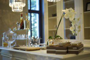 4 BHK luxury flats in Salisbury Park by Osian Divino